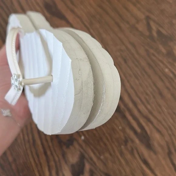 Sandals - Picture 5 of 5